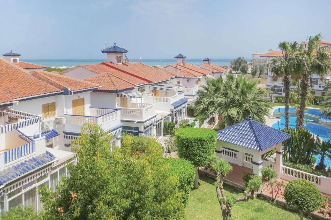 Апартаменты В Парковой Зоне С Видом На Море La Mata  Exteriör bild