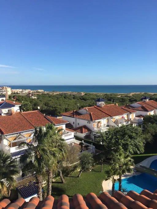 Апартаменты В Парковой Зоне С Видом На Море La Mata  Exteriör bild