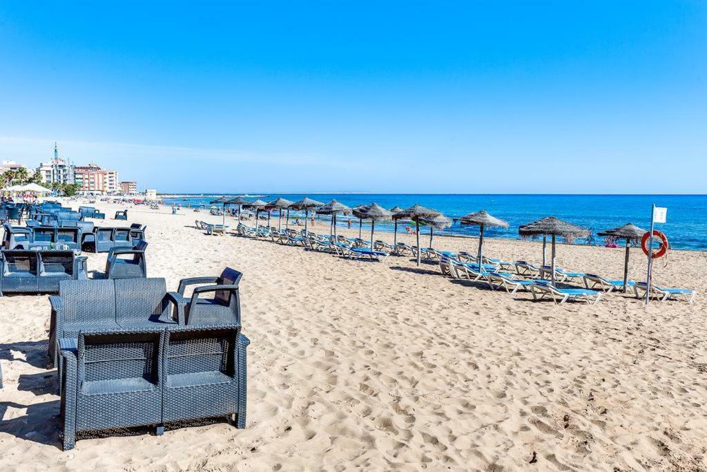 Апартаменты В Парковой Зоне С Видом На Море La Mata  Exteriör bild
